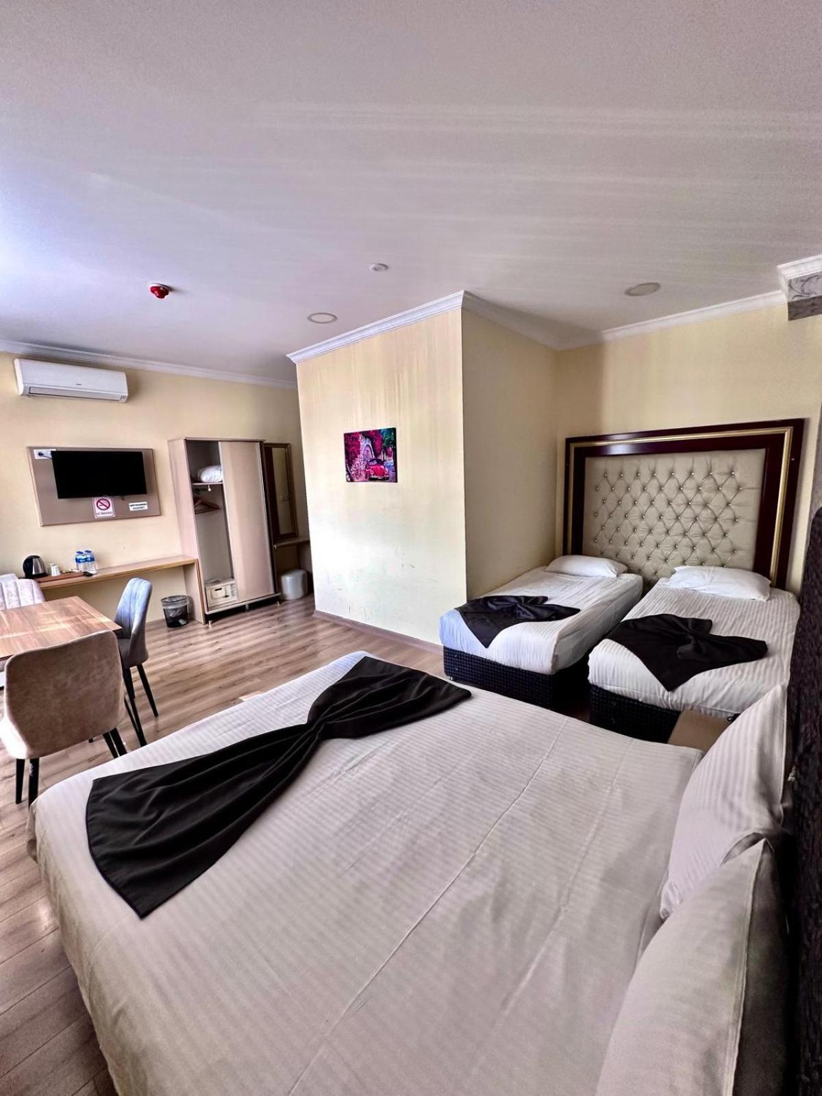 Grand Ararat Hotel อิสตันบูล ภายนอก รูปภาพ